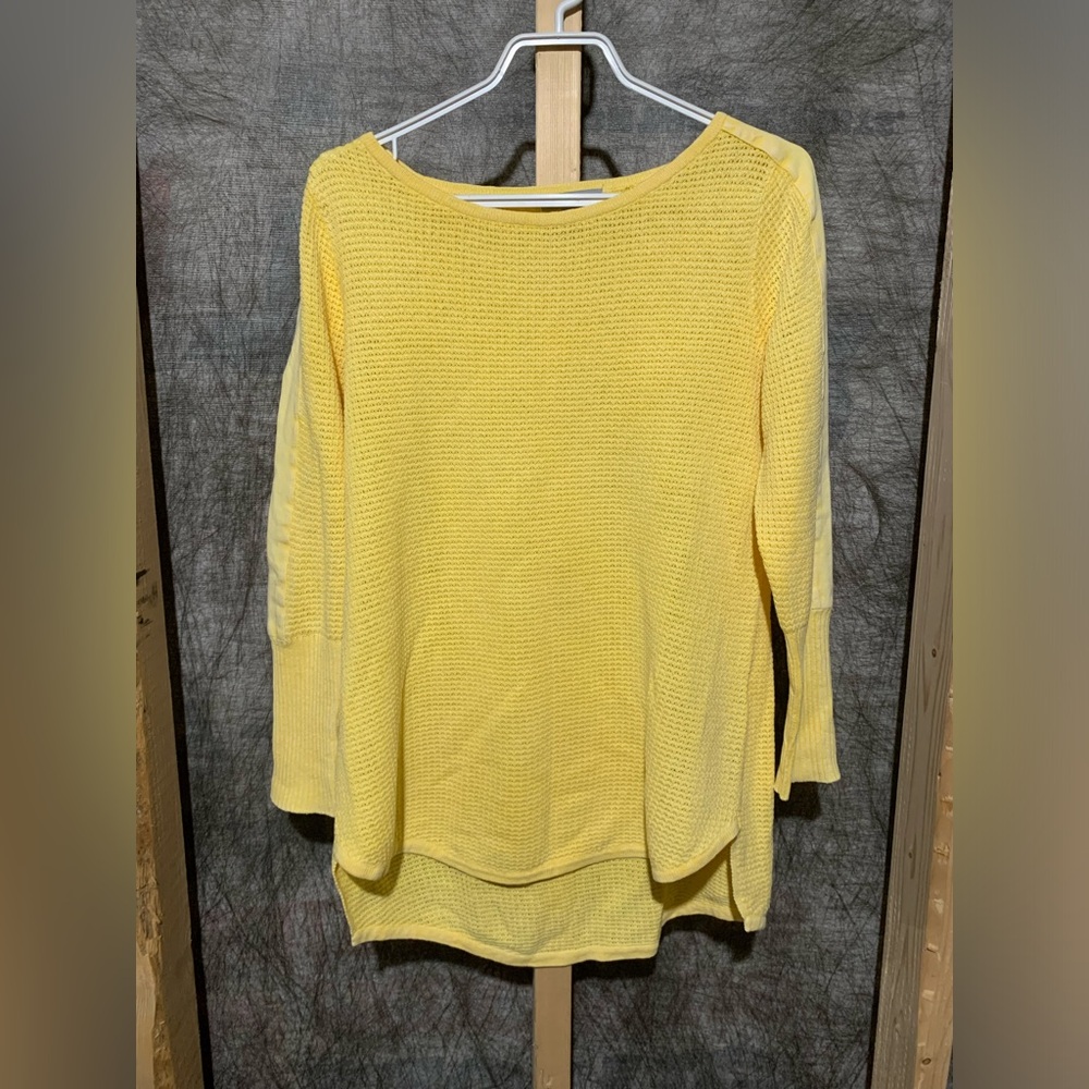 PBJ BLUES SEED STITCH HI LO PULLOVER YELLOW